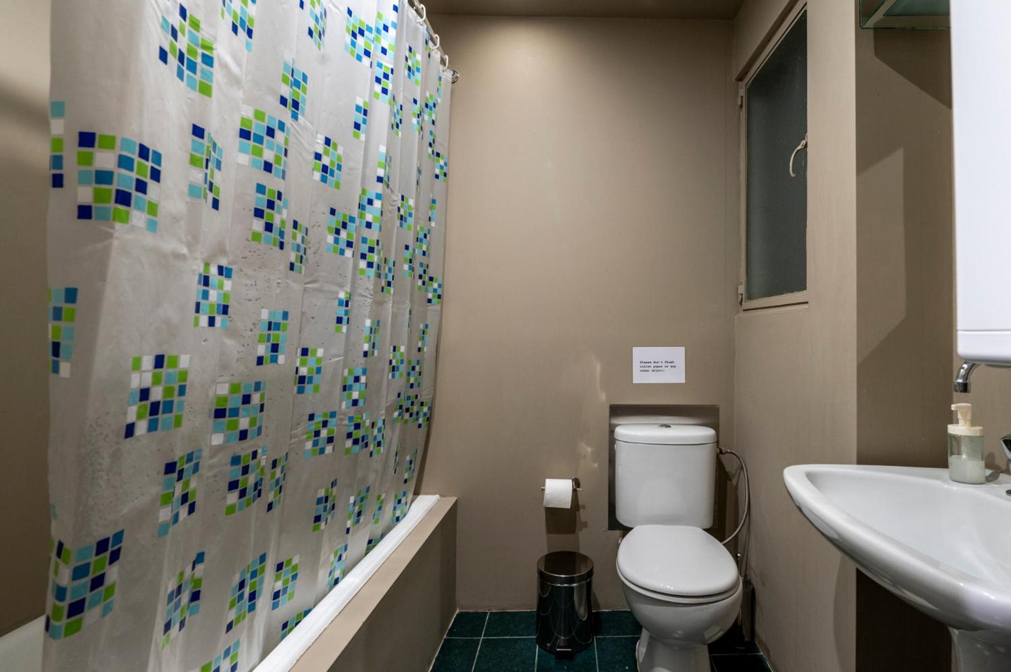Tranquility Downtown Athens Apartment Luaran gambar
